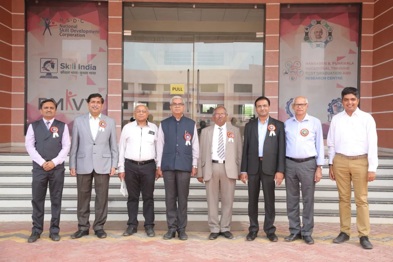 Group photograph from the QCFI Surat safety convention in 2020